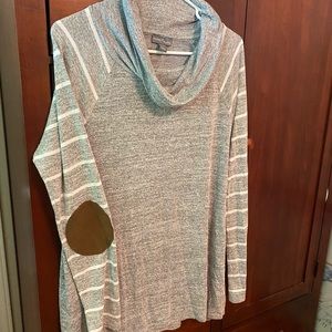 Market and spruce (L) elbow patch top